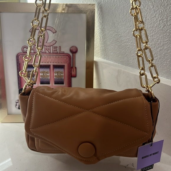 H.O.W. House Of Want - NWT Spendid Shoulder Crossbody, Toffee. - Picture 12 of 14